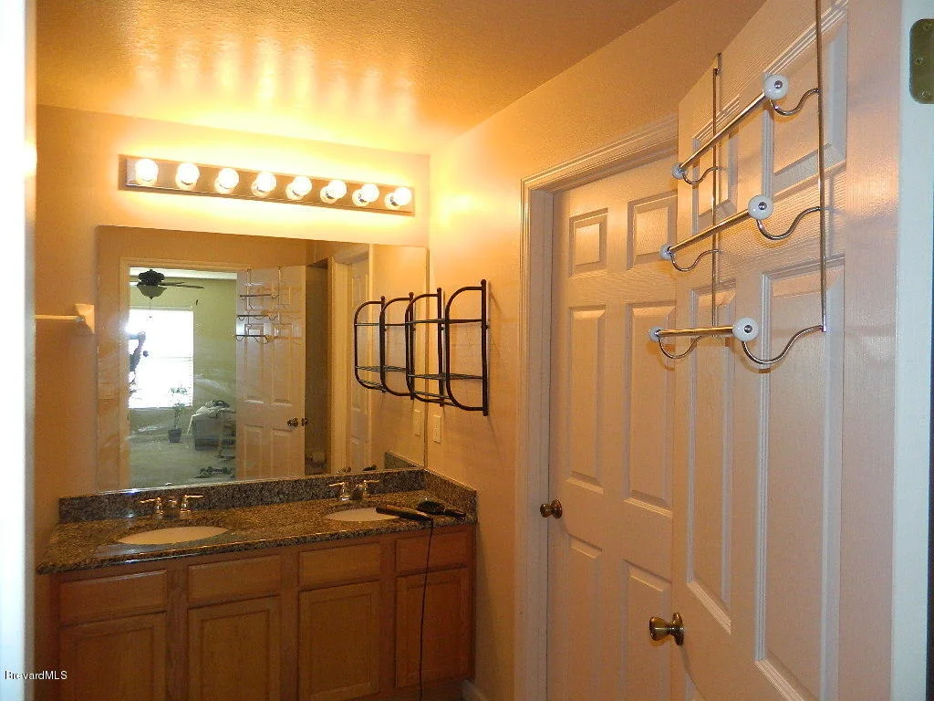 Photo of 295 Dryden Circle