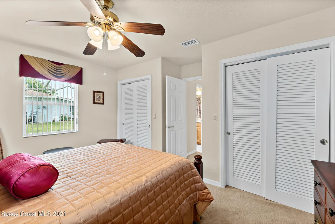 Photo of 1061 Alpine Drive