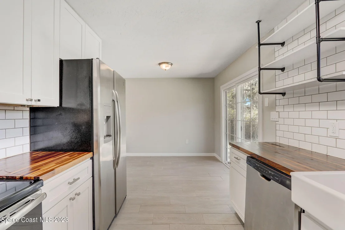 Photo of 2512 N Palm Drive