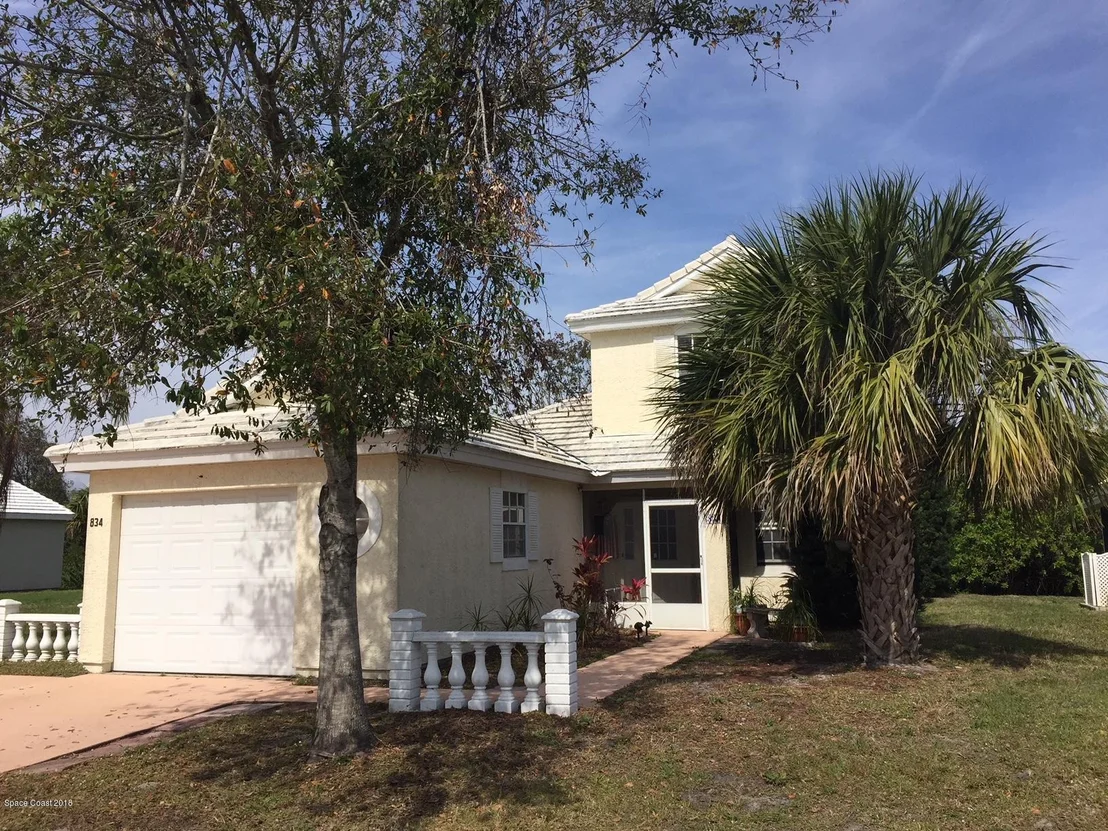 Photo of 834 Wateroak Drive NE