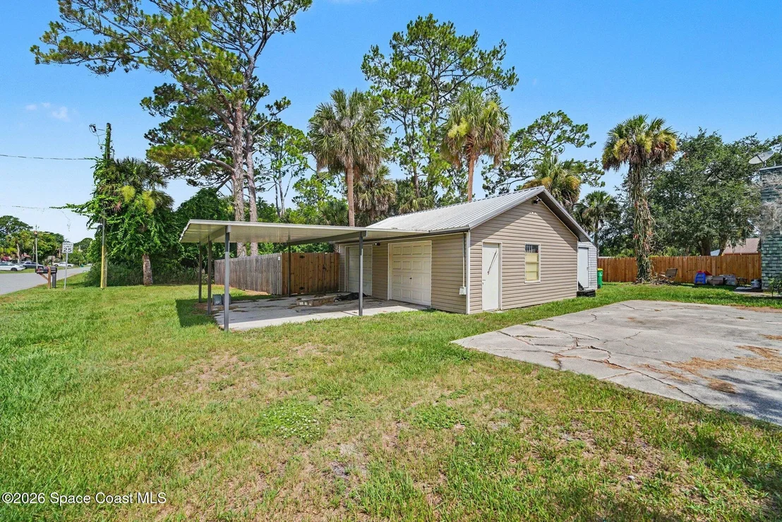 Photo of 6830 Bright Avenue