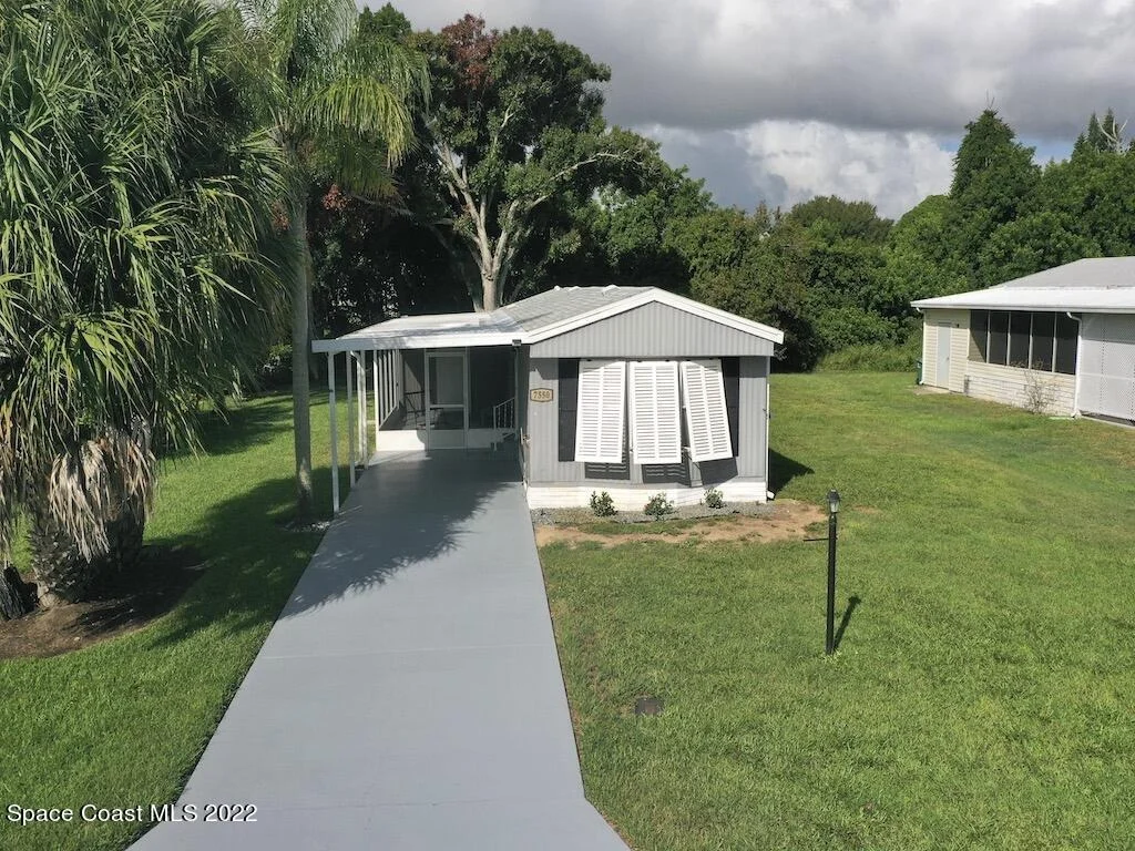 Photo of Unit 0 at 7550 Blackhawk Road