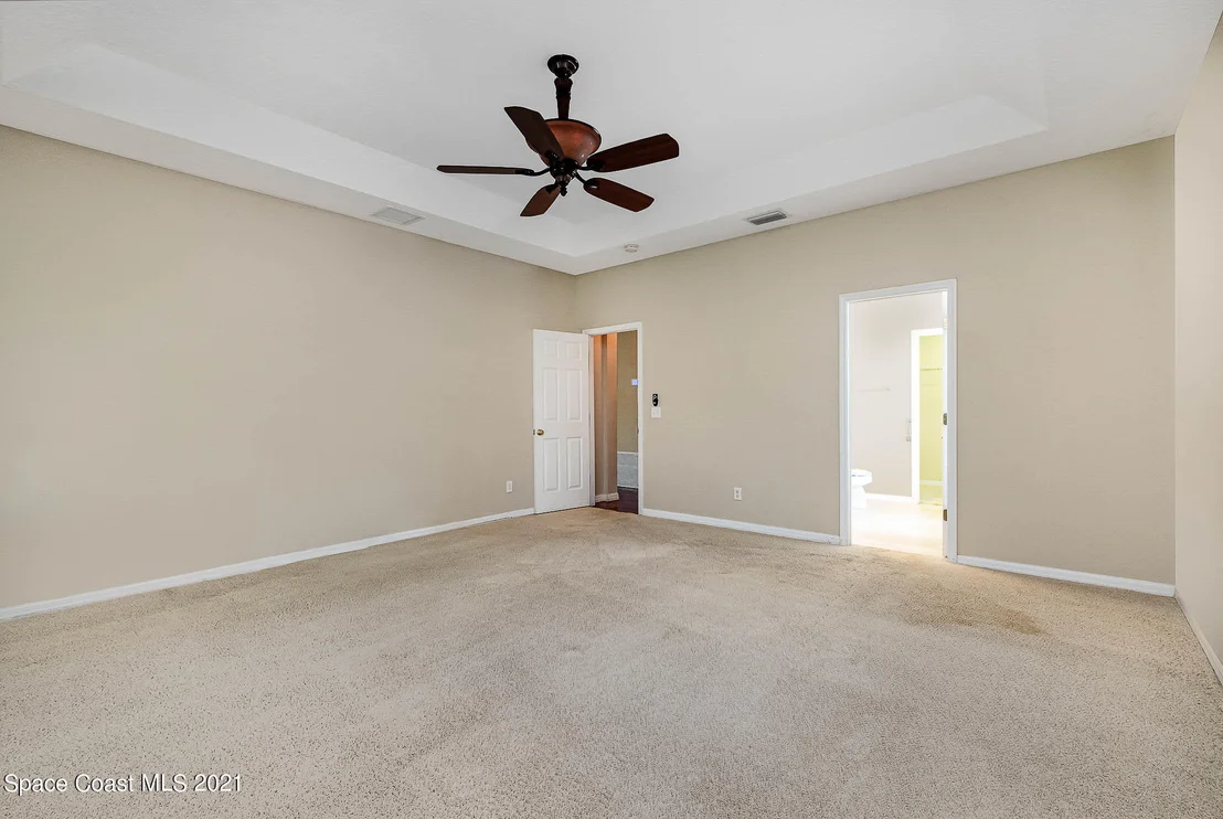 Photo of 3110 Eldron Boulevard SE
