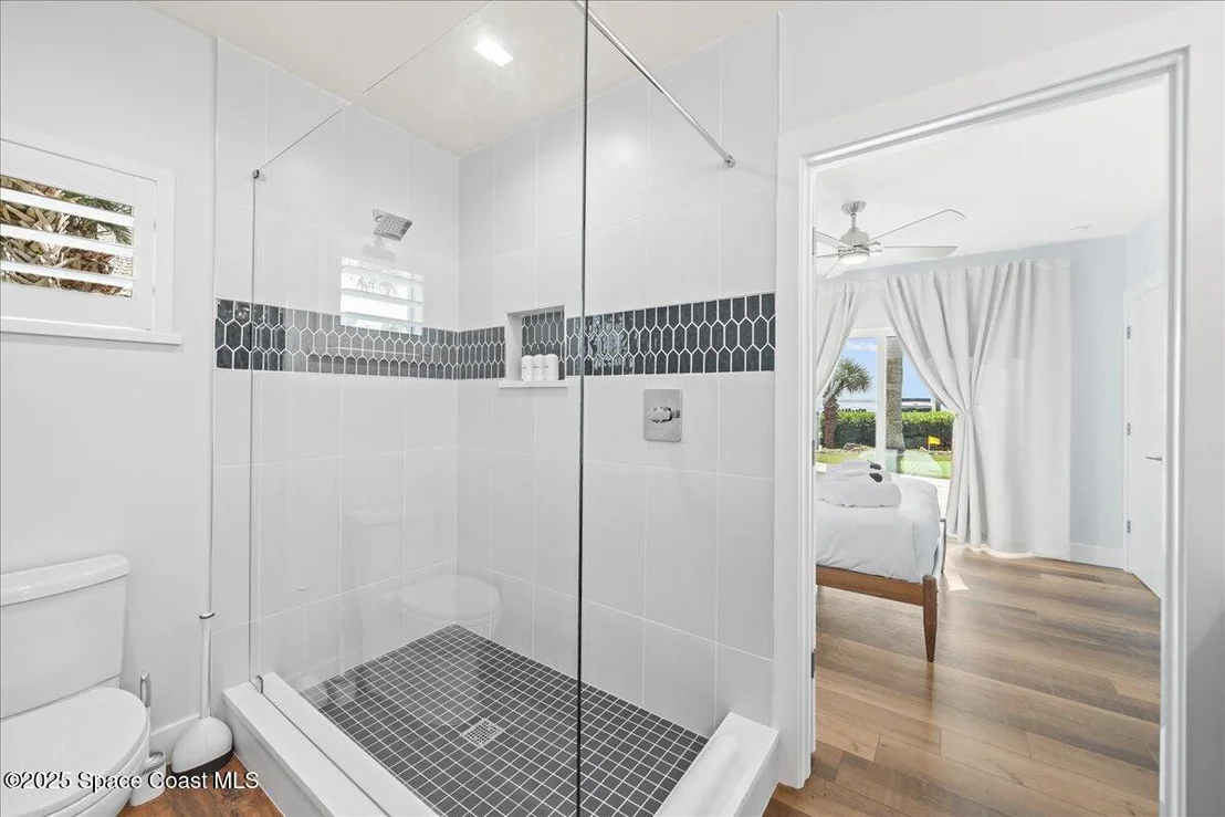 Photo of 182 Bayshore Drive