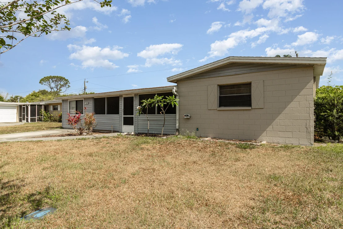 Photo of 1129 Martha Lee Avenue