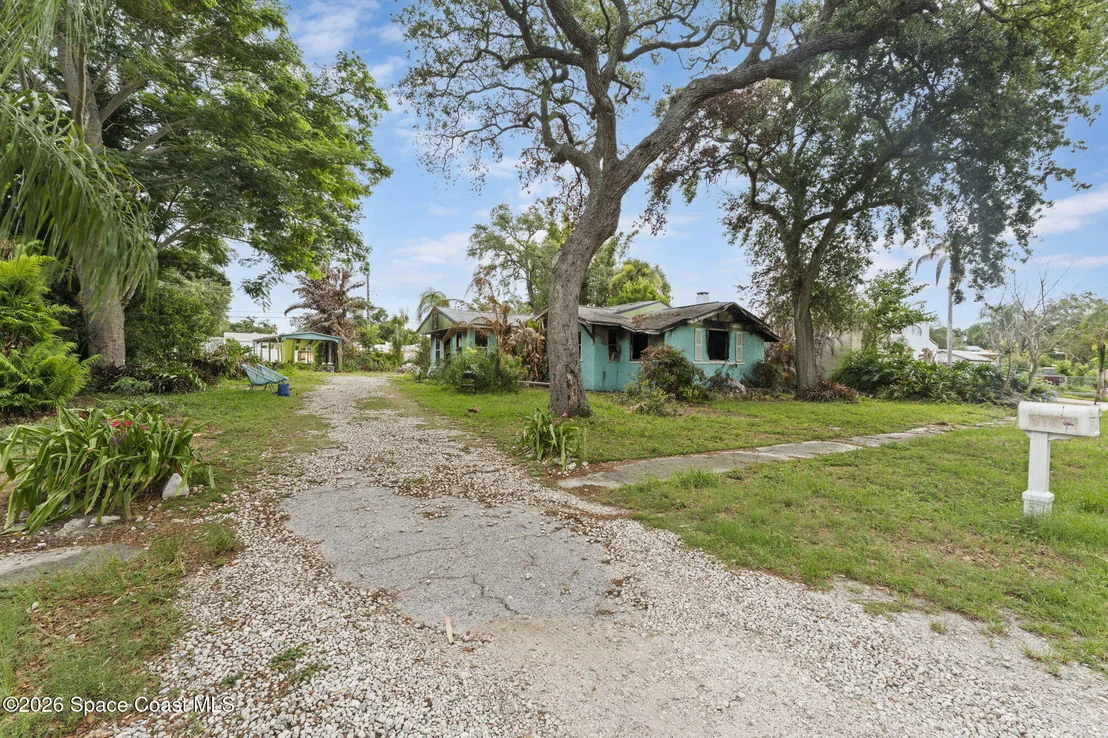 Photo of 316 Carleton Drive