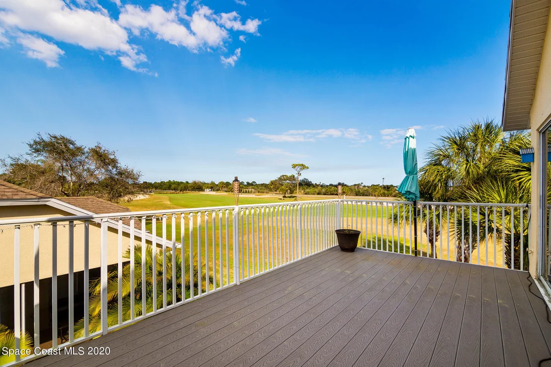 Photo of 1937 Golf Vista Boulevard