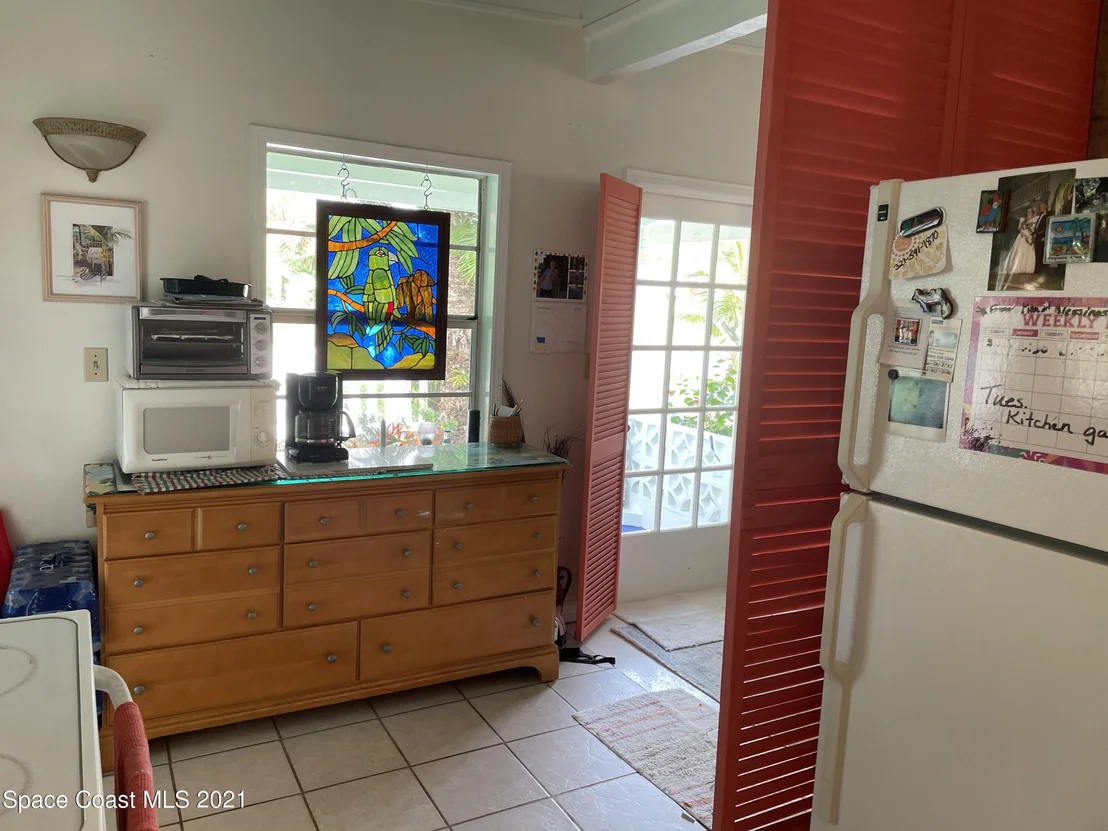 Photo of 1631 Old Colonial Way