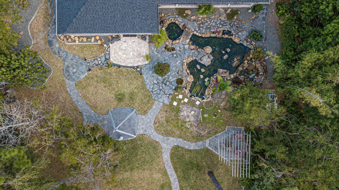 Photo of 4434 Long Lake Road