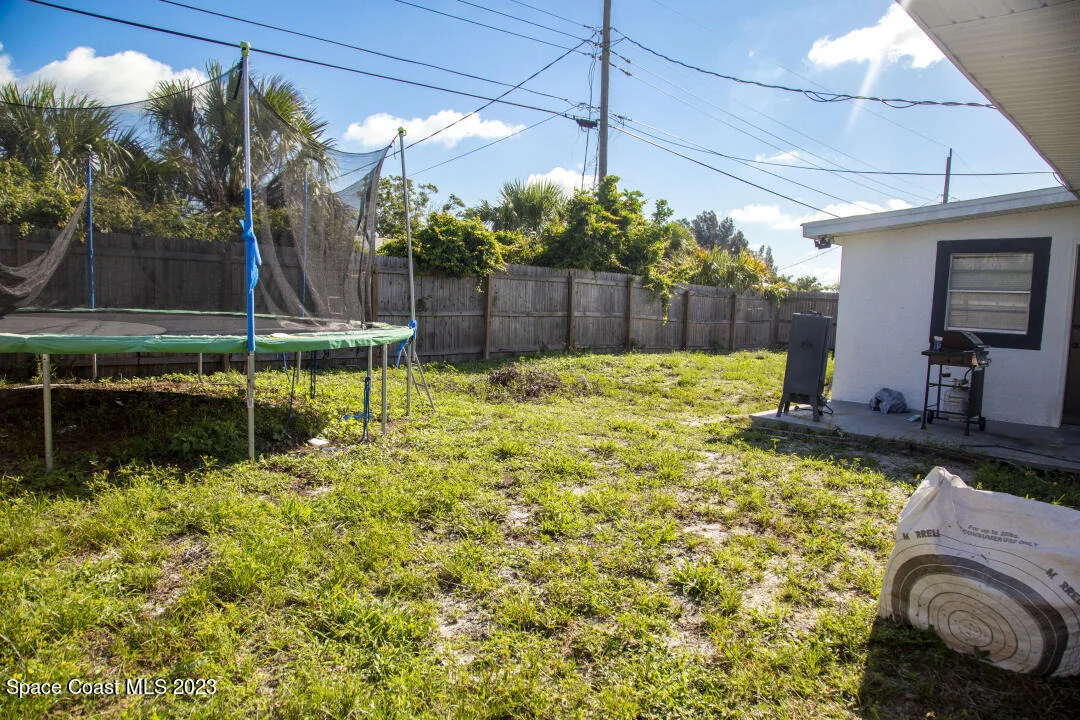 Photo of 750 Bianca Drive NE