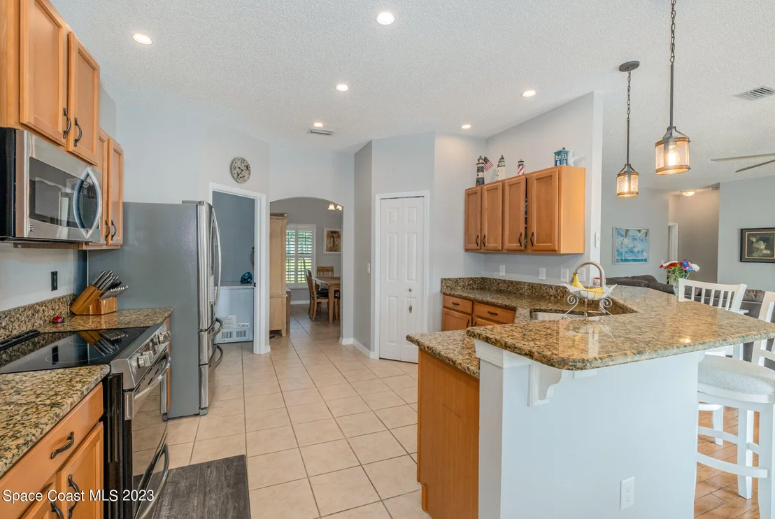 Photo of 825 Triple Crown Lane