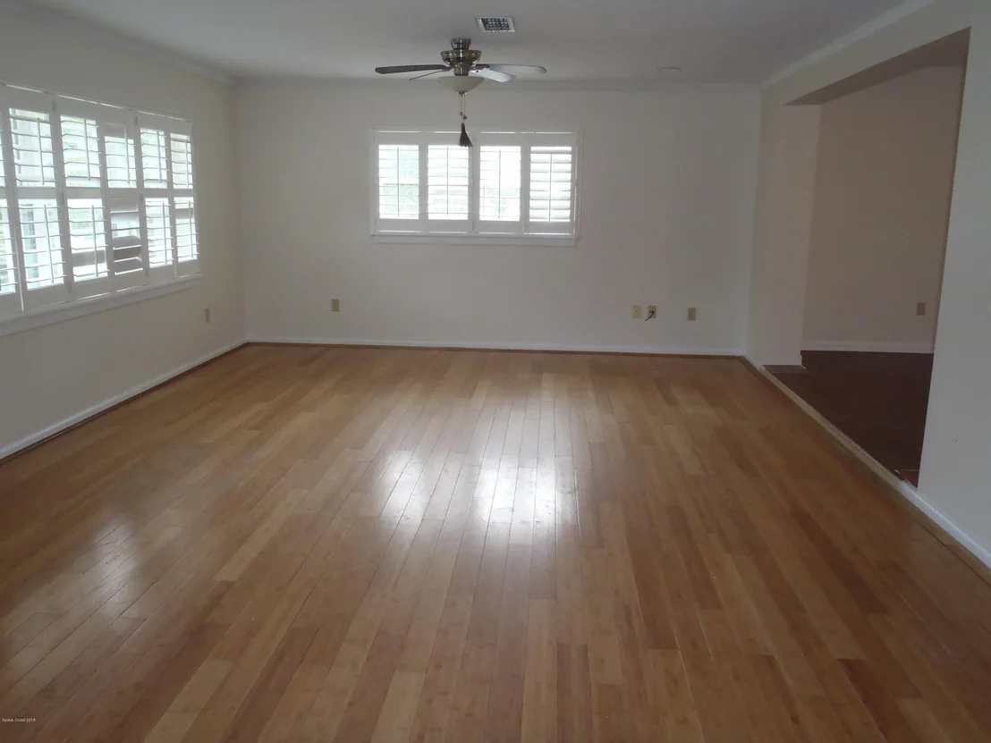 Photo of 310 Bunker Street