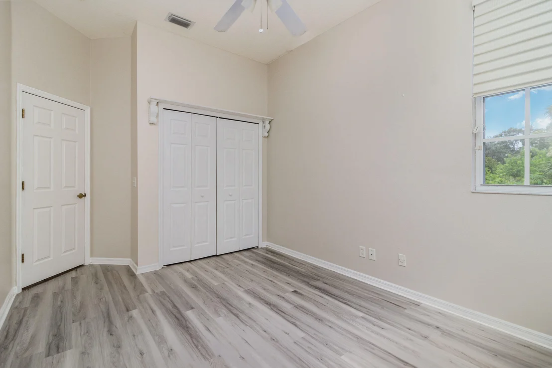 Photo of 1641 Derby Lane
