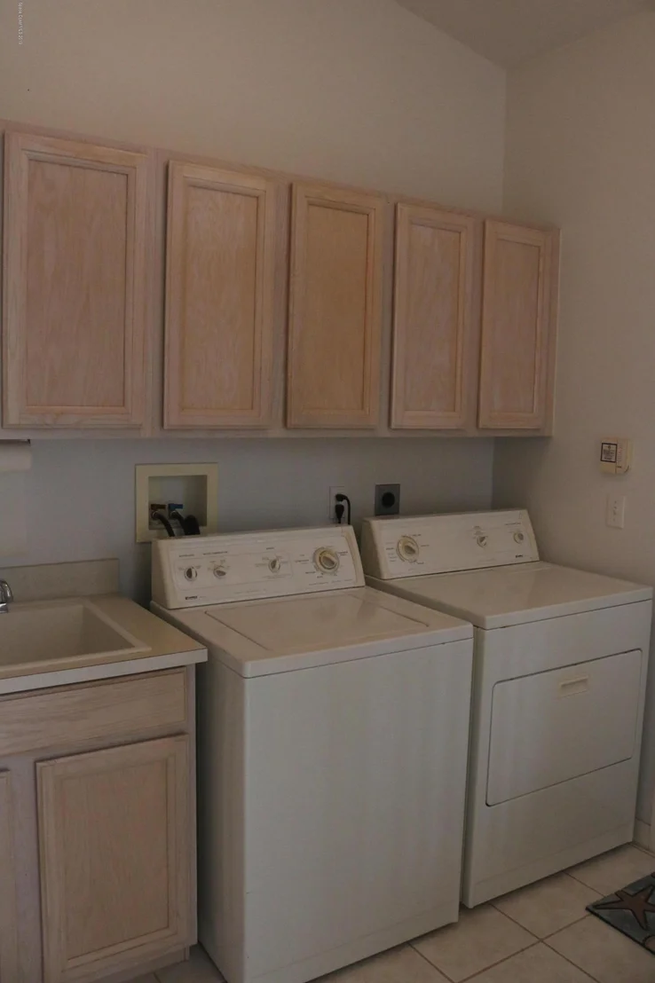 Photo of 471 Shell Cove Drive