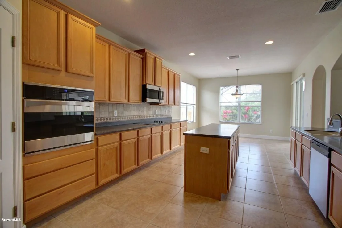 Photo of 3316 Peninsula Circle