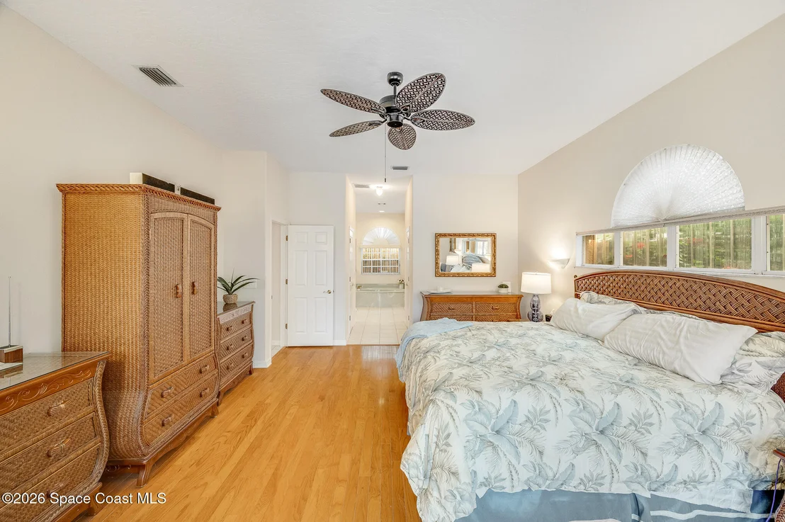 Photo of 370 Normandy Drive