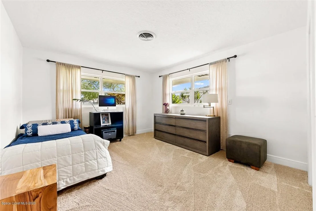 Photo of 705 Hibiscus Trail