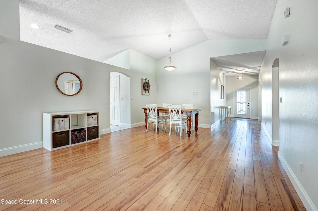 Photo of 8635 Eola Court
