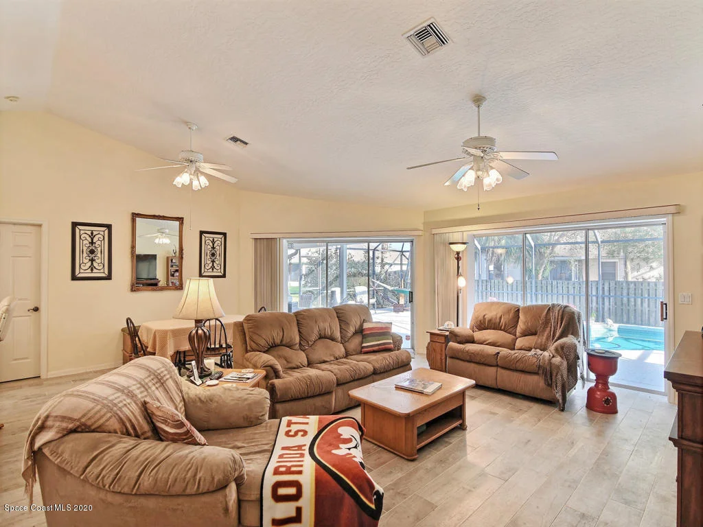 Photo of 954 Crown Street