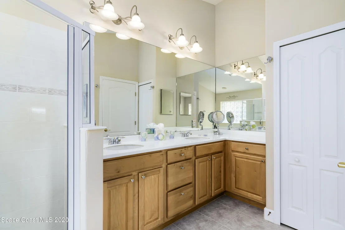 Photo of 2911 Camberly Circle