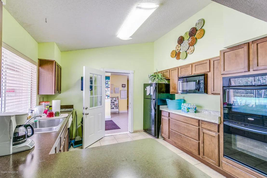 Photo of 1447 Hill Avenue
