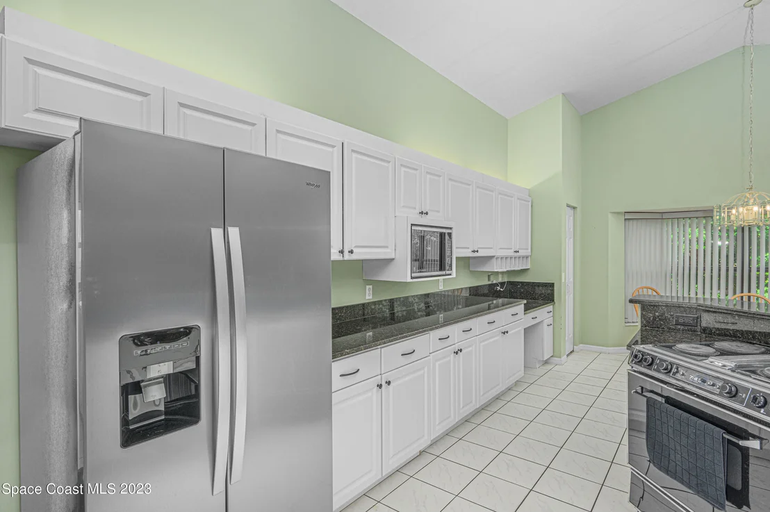 Photo of 1490 56th Square E