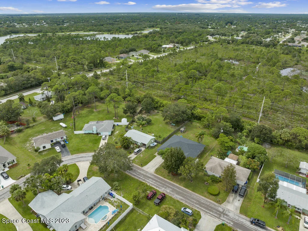 Photo of 121 Harris Drive