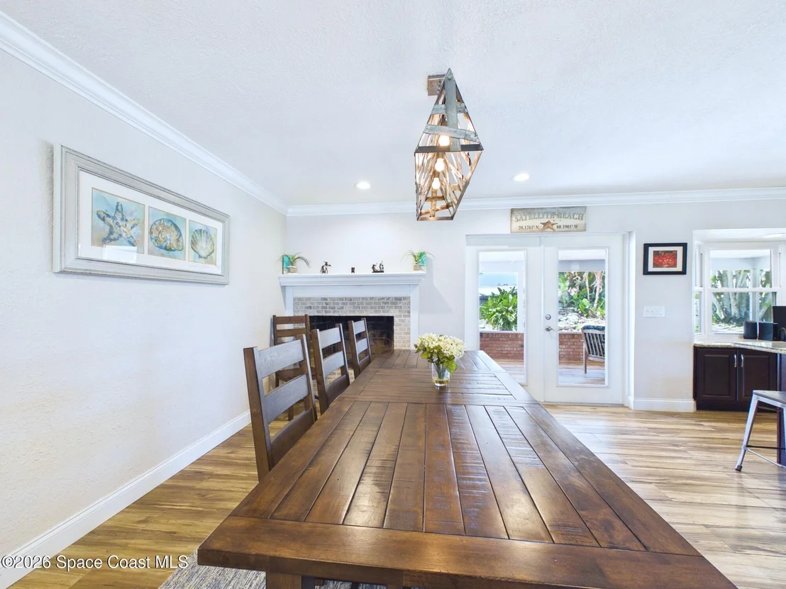 Photo of 645 Kingston Circle