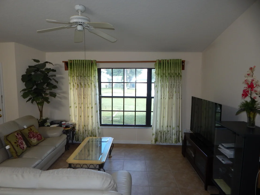 Photo of 1247 Winding Meadows Road