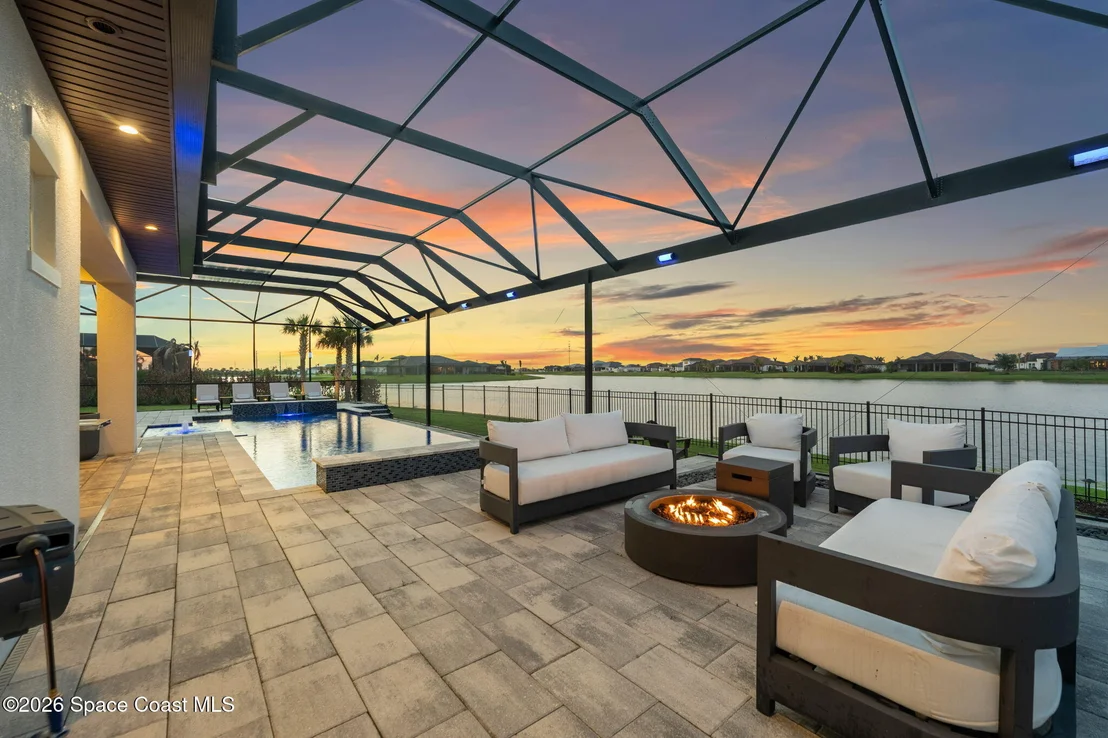Photo of 3698 Lake Adelaide Place