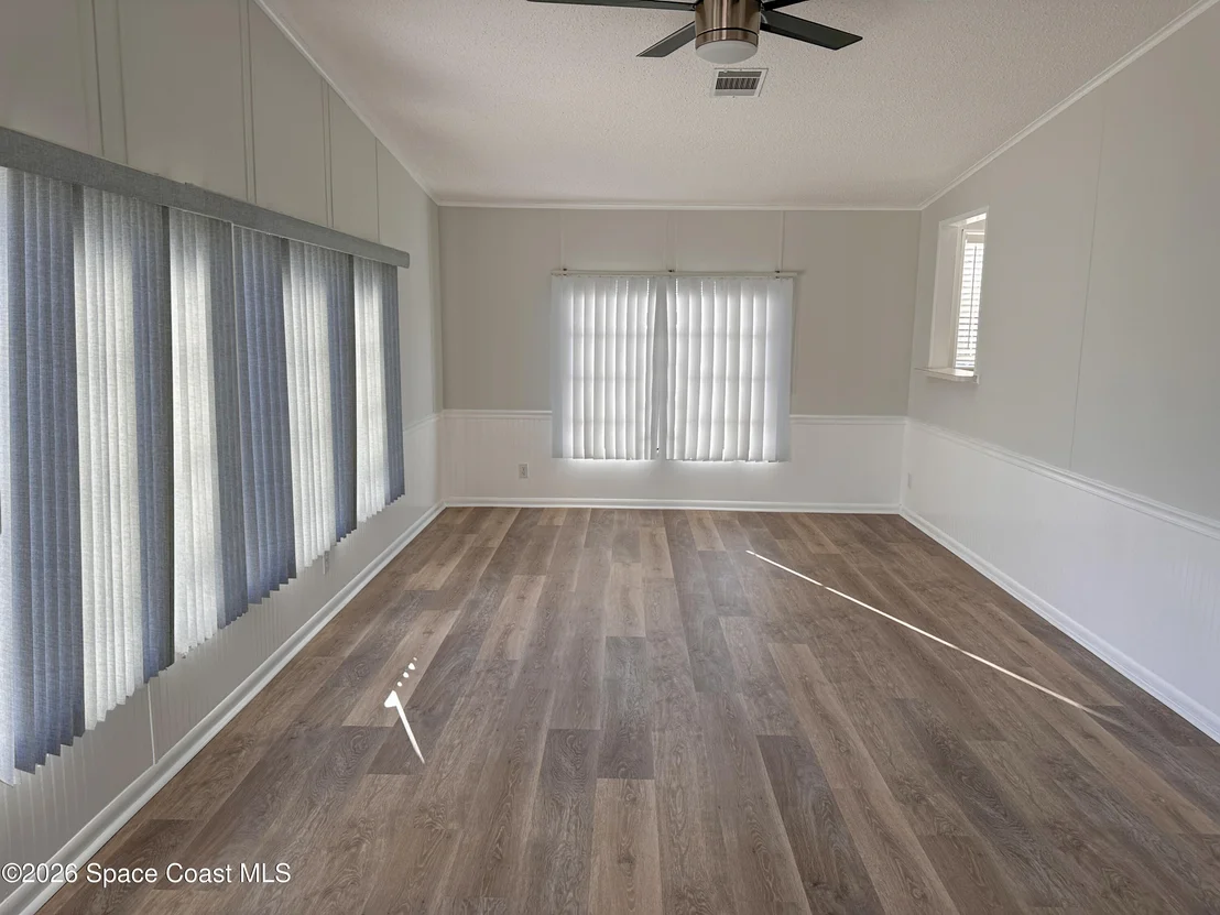 Photo of 606 Dolphin Circle