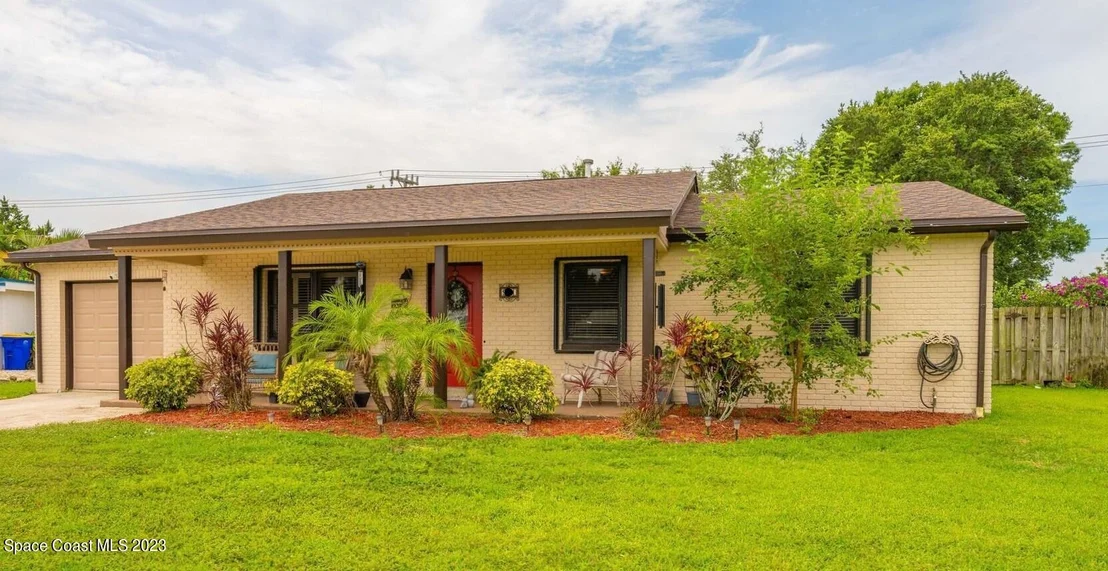 Photo of 971 Bartlett Lane