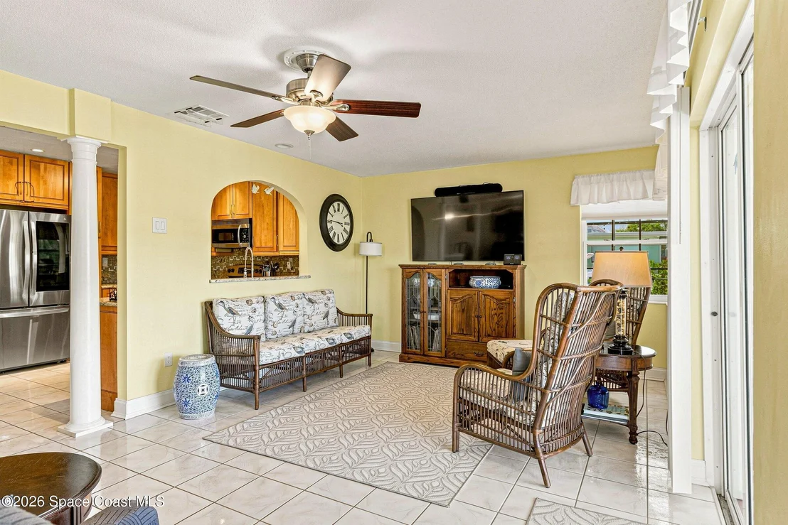 Photo of 889 Vance Circle NE