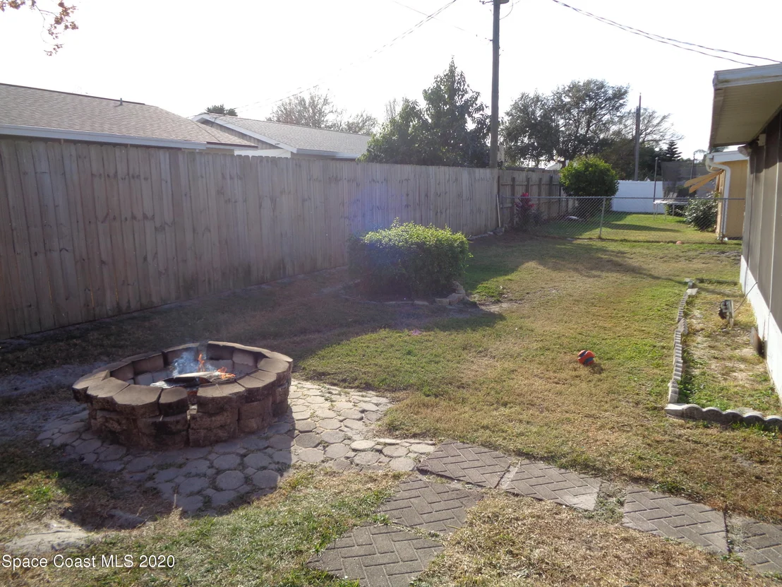 Photo of 1491 Birch Street
