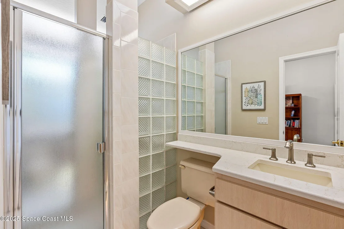 Photo of 921 Wildwood Drive
