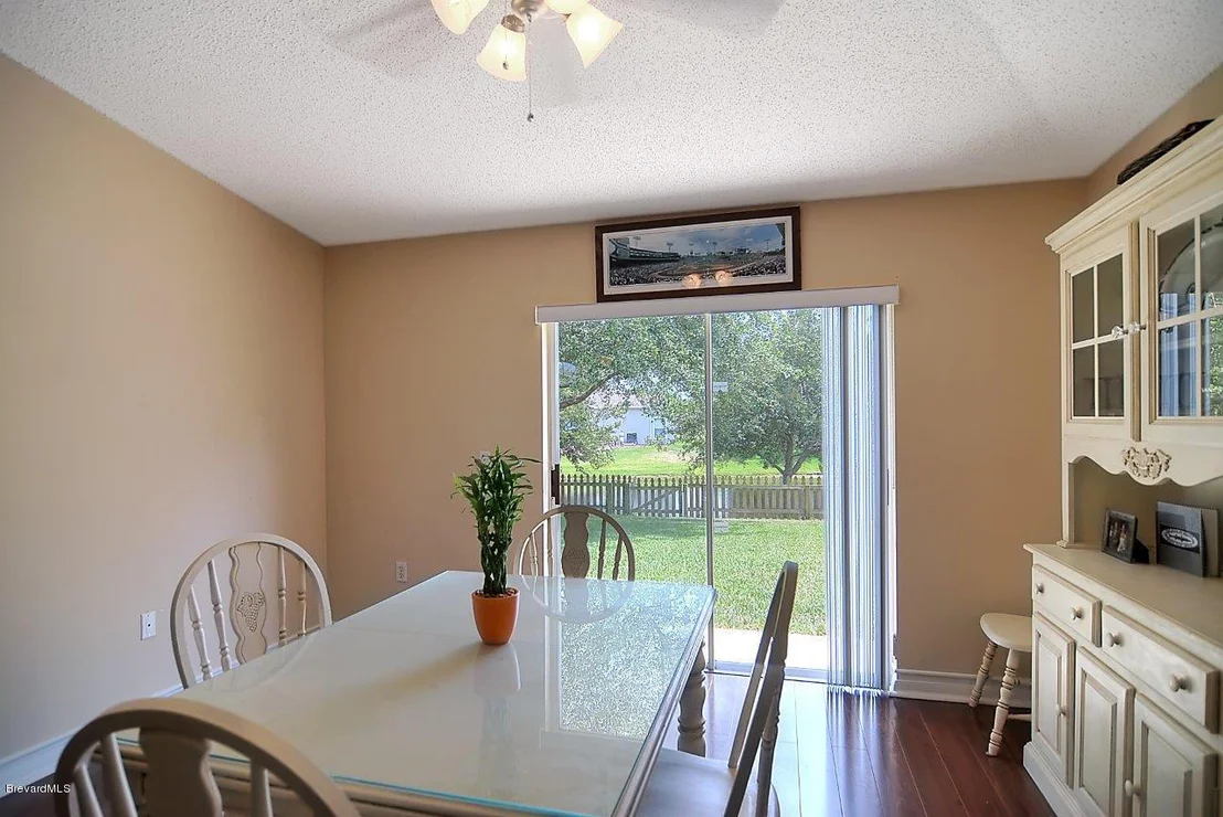 Photo of 4077 Four Lakes Drive