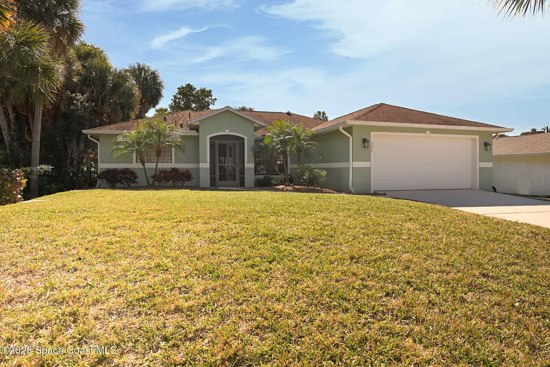 Photo of 305 Pelican Drive