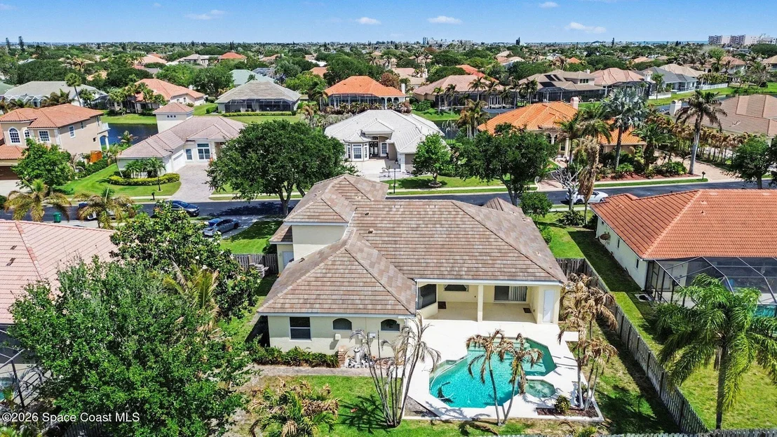 Photo of 333 Flanders Drive