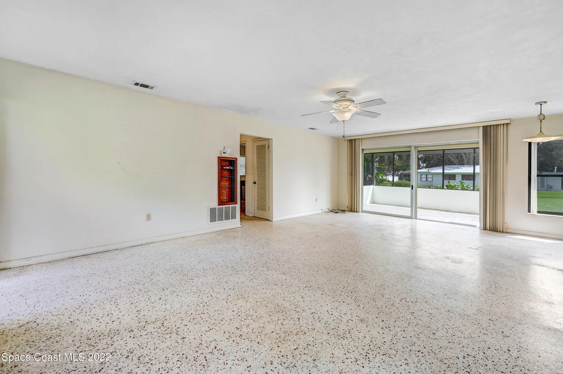 Photo of 407 Bunker Street