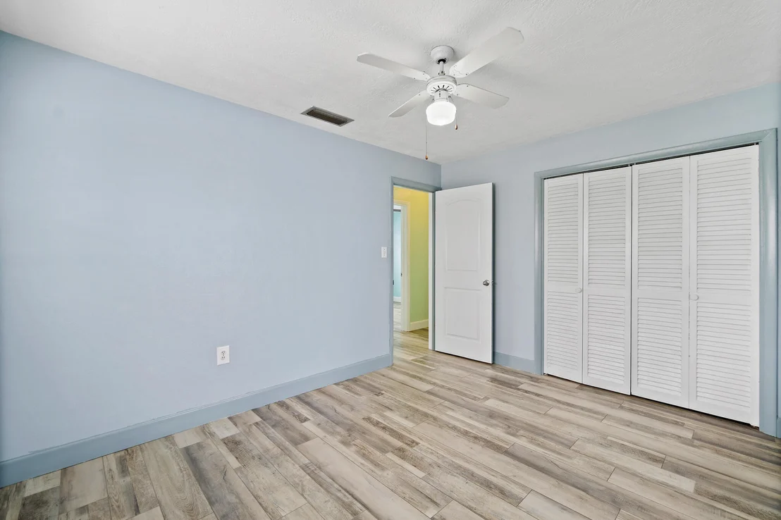 Photo of 453 Penguin Drive