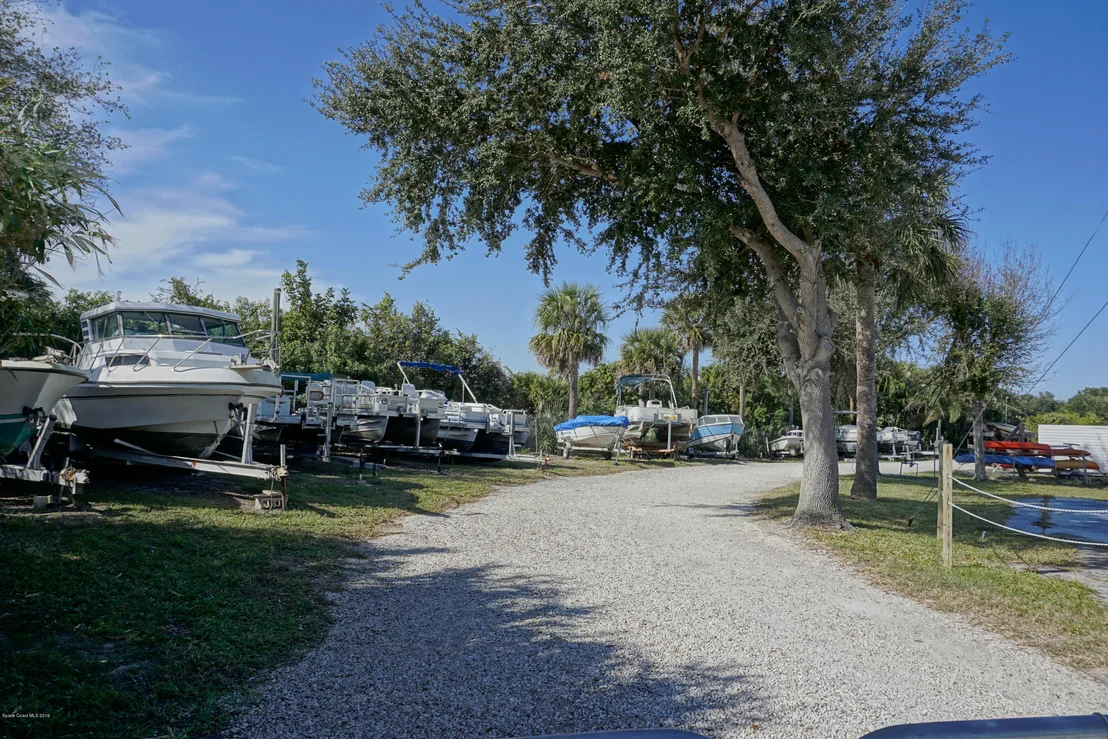Photo of 3172 Indian River Drive NE