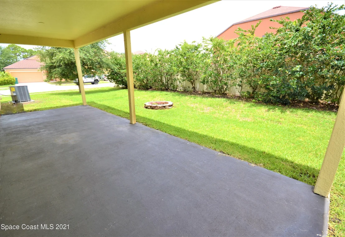 Photo of 650 Parnell Avenue