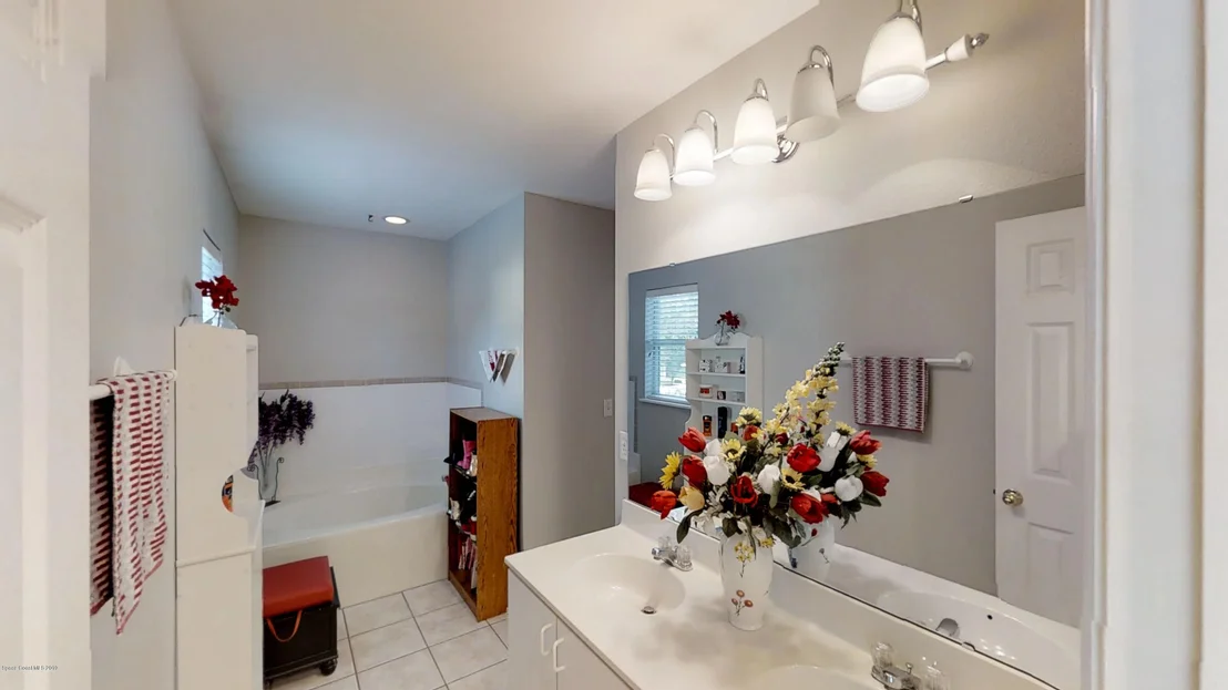 Photo of 1659 Vista Lake Circle