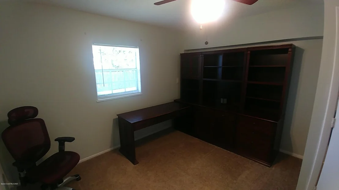 Photo of 790 Cobblestone Lane NE
