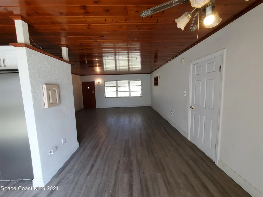 Photo of 2511 Vernon Drive NE
