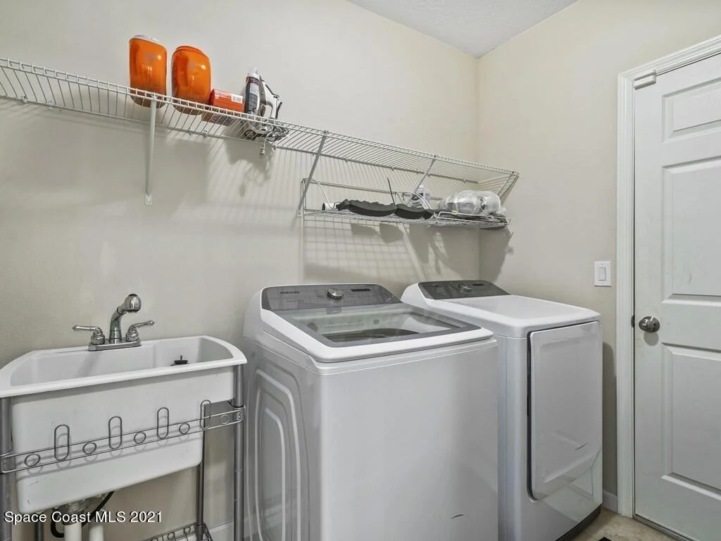 Photo of 1232 Dillard Drive SE
