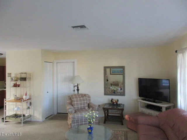 Photo of 840 Bianca Drive NE