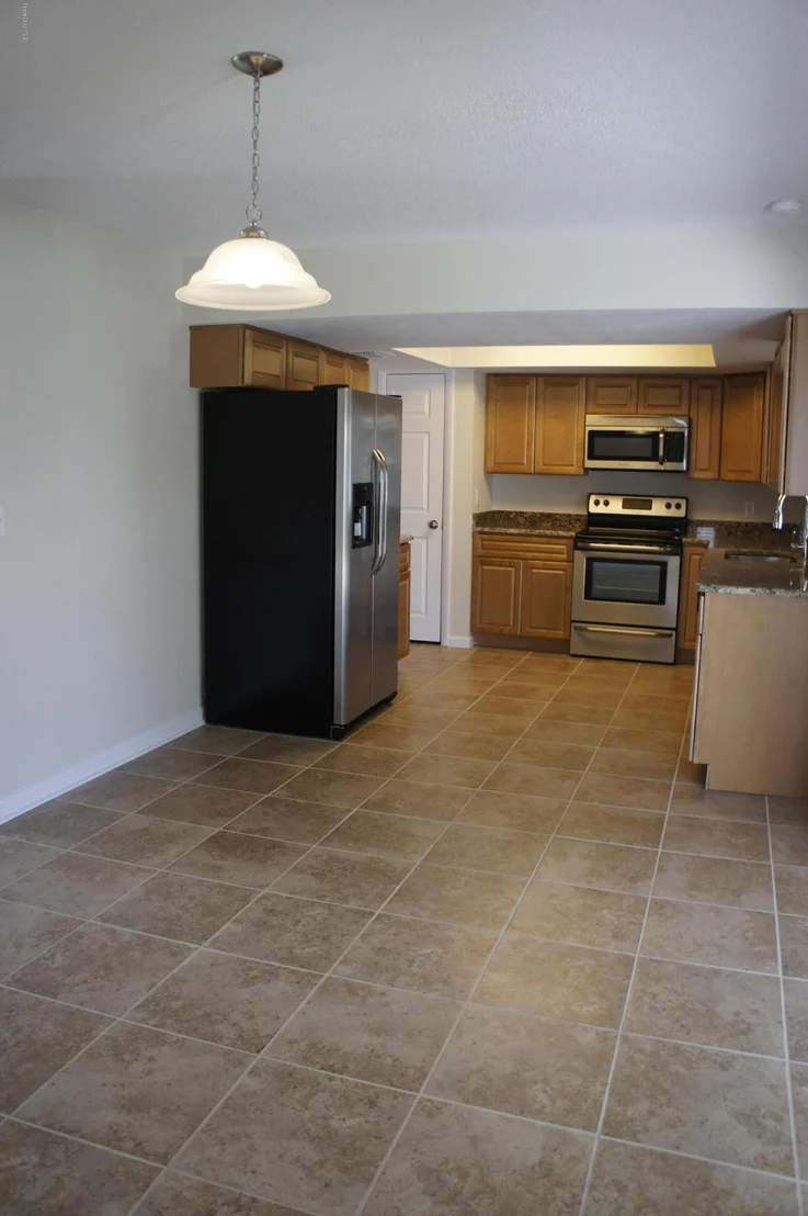 Photo of 308 Amherst Avenue