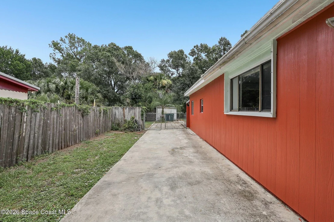 Photo of 230 Gray Road