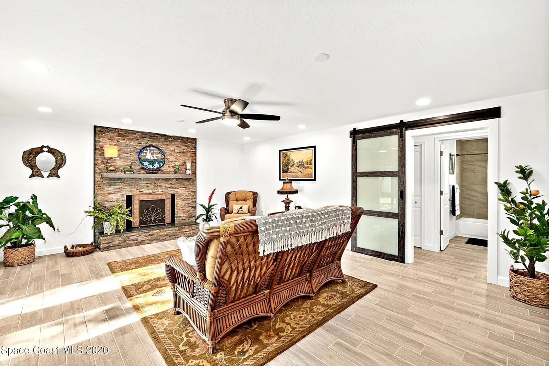 Photo of 3221 Nottingham Lane